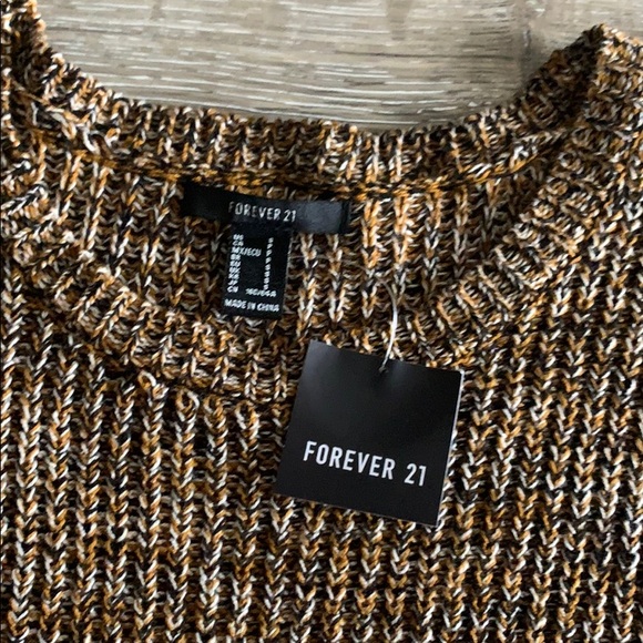 NWT Forever 21 knit crewneck sweater size small - Picture 2 of 3